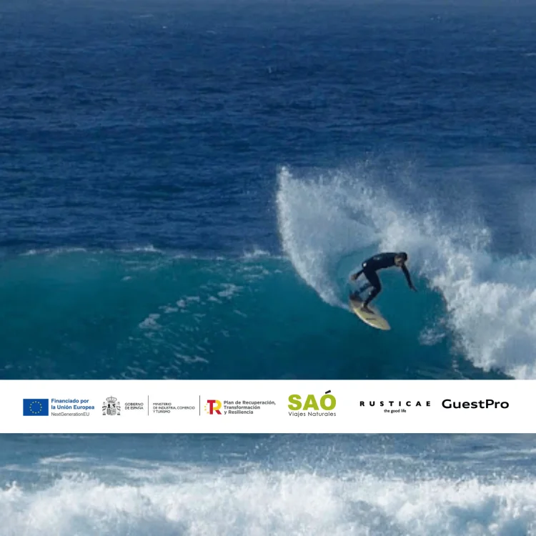 SURF Y DESCENSO EN CANOA EN ASTURIAS