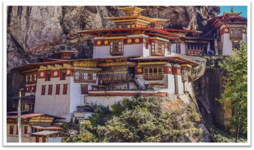 Naturalezas-de-butan-sostenible-monasterio-de-Taktsang